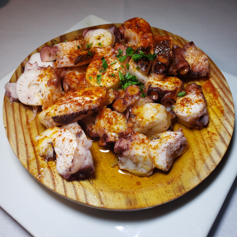 20190618 195741 web 768x768