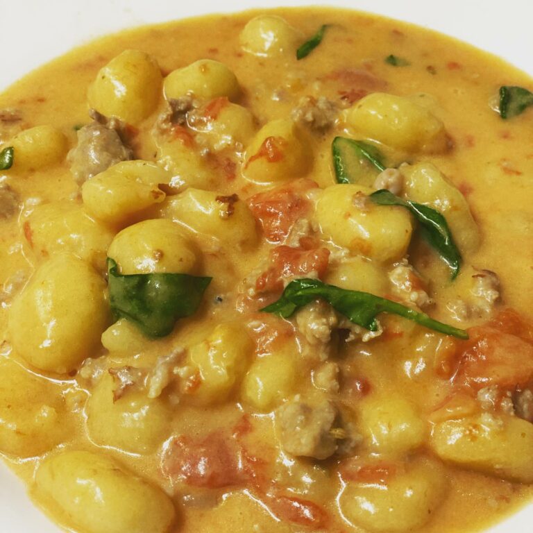 240678552 10165885588215045 3747606379207922052 n 768x768