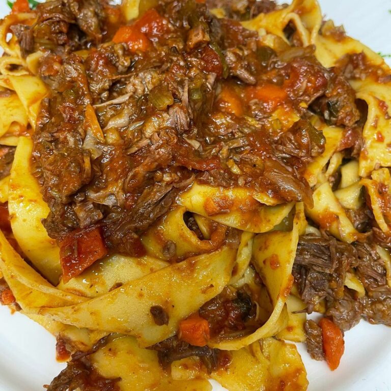 241729594 841679386531314 7822238679931304857 n 768x768