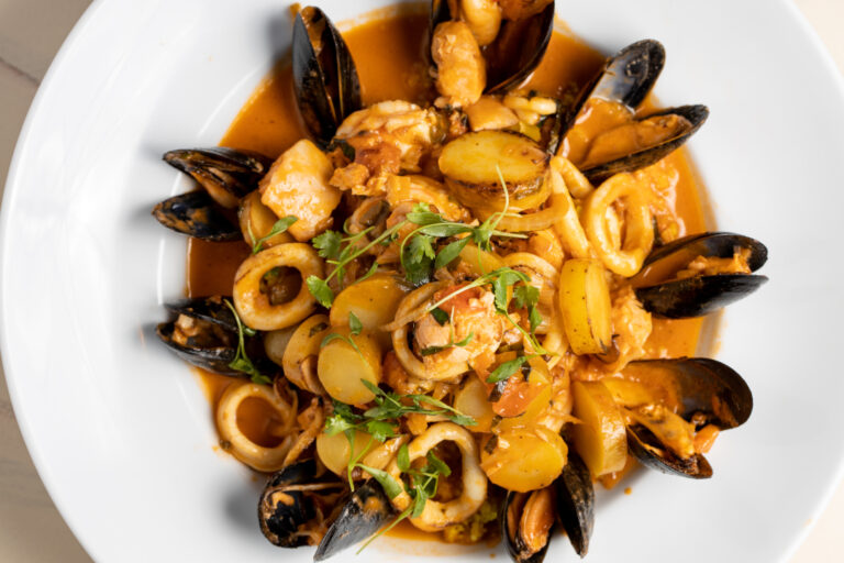 306A0095 Seafood Couscous web 768x512