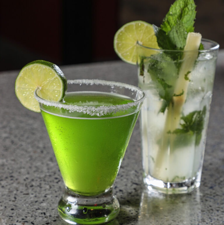 3X1A1675 Drinks1 768x769