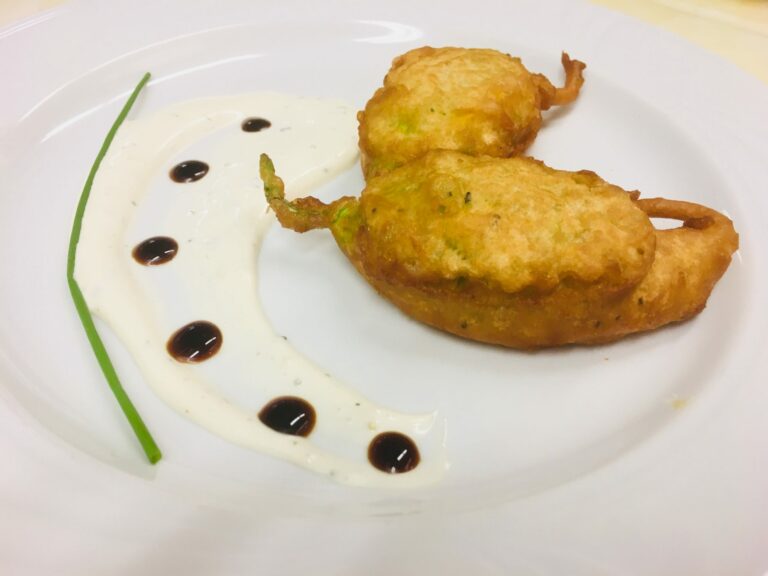 Zucchini Flowers IMG 1390 scaled 1 768x576