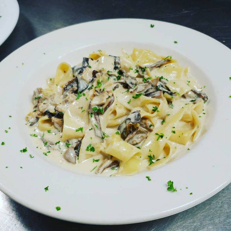 aldilabistro 45686621 102657884044785 3308918430846555147 n 768x768