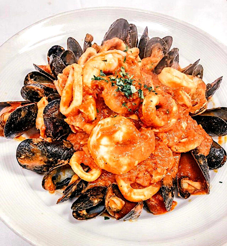 corkandcrust linguine marechiara 768x829