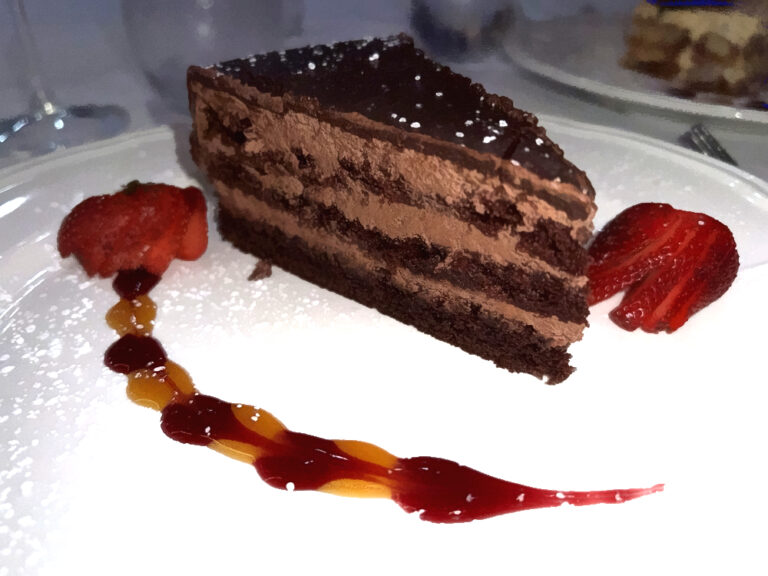 dessert1 yelp 768x576