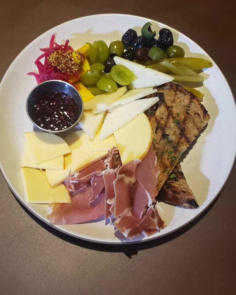 diningoutnj 170119064 448870209720407 7603527625206033261 n 768x960