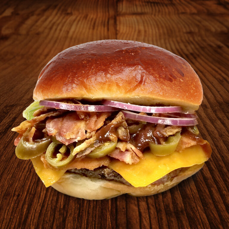 grande saloon dinignout cowboy burger 768x768