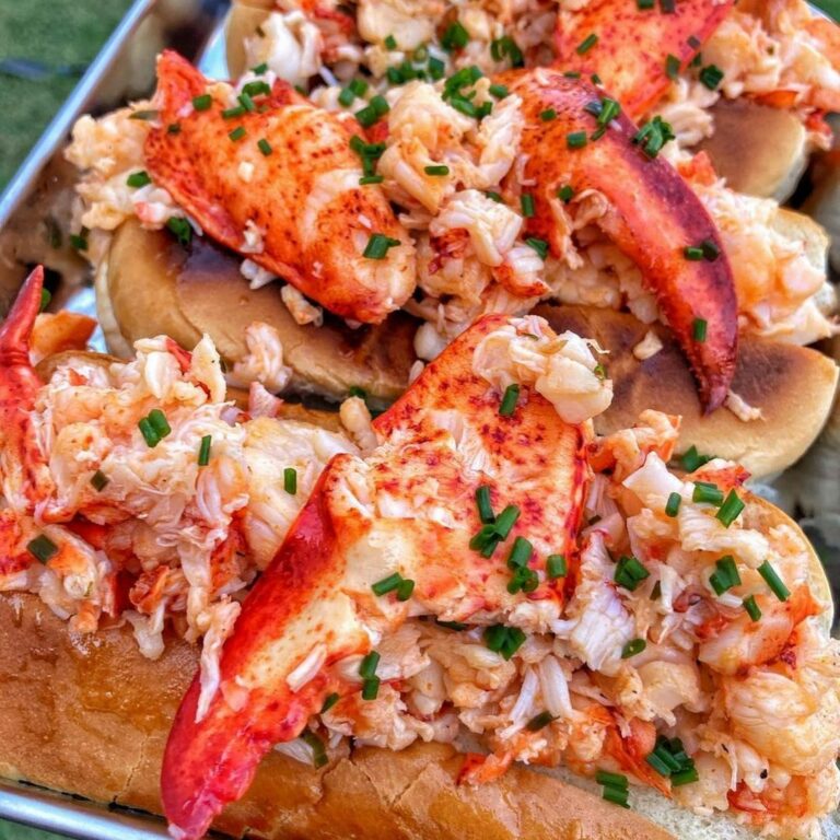 letsmeatsteakhouse lobsterRolls 768x768