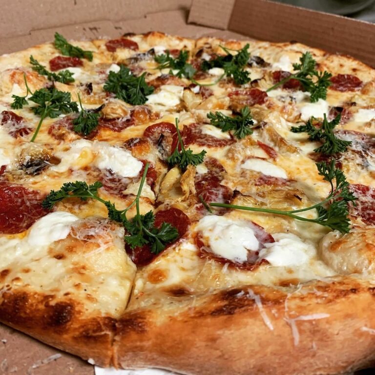 urban.tomato 123144125 753417198544329 1281185506604233824 n 768x768