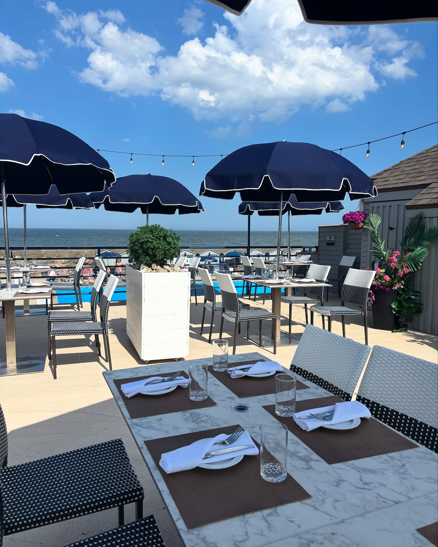 DRIFTHOUSE in Sea Bright - Dining Out Jersey - Dining and